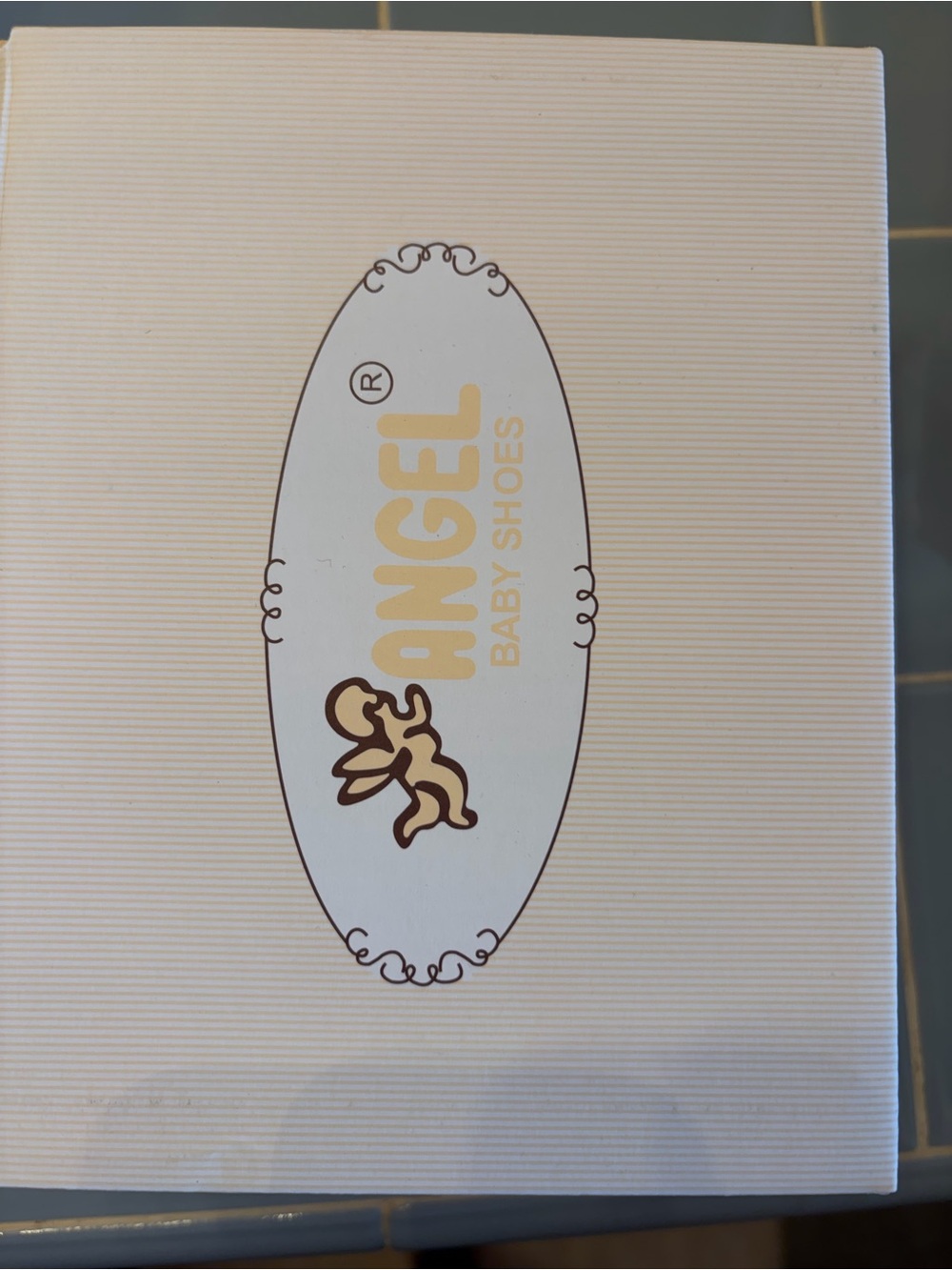 Angel Baby Shoes Box - White and Gold Trim
